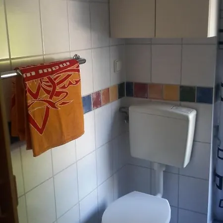 Ferienwohnung Mahlzow شقة *